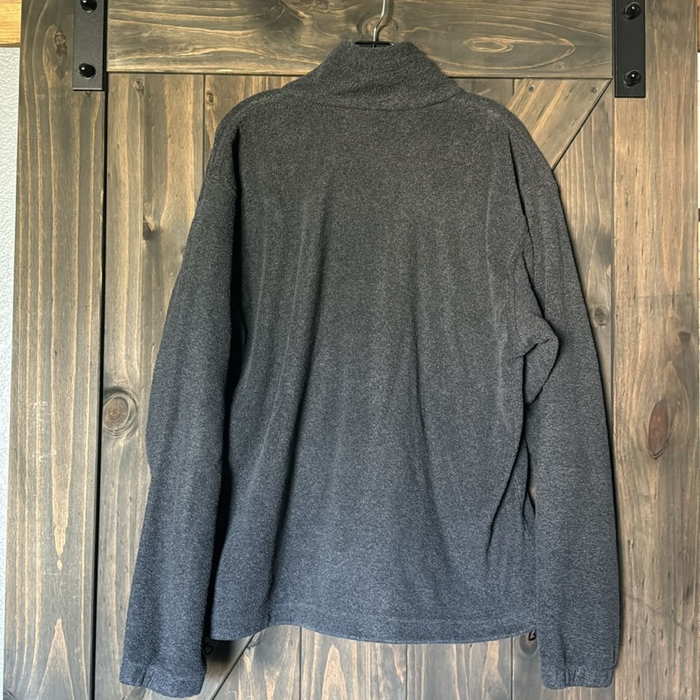 Columbia Men’s Lightweight Jacket - Picture 3 of 5